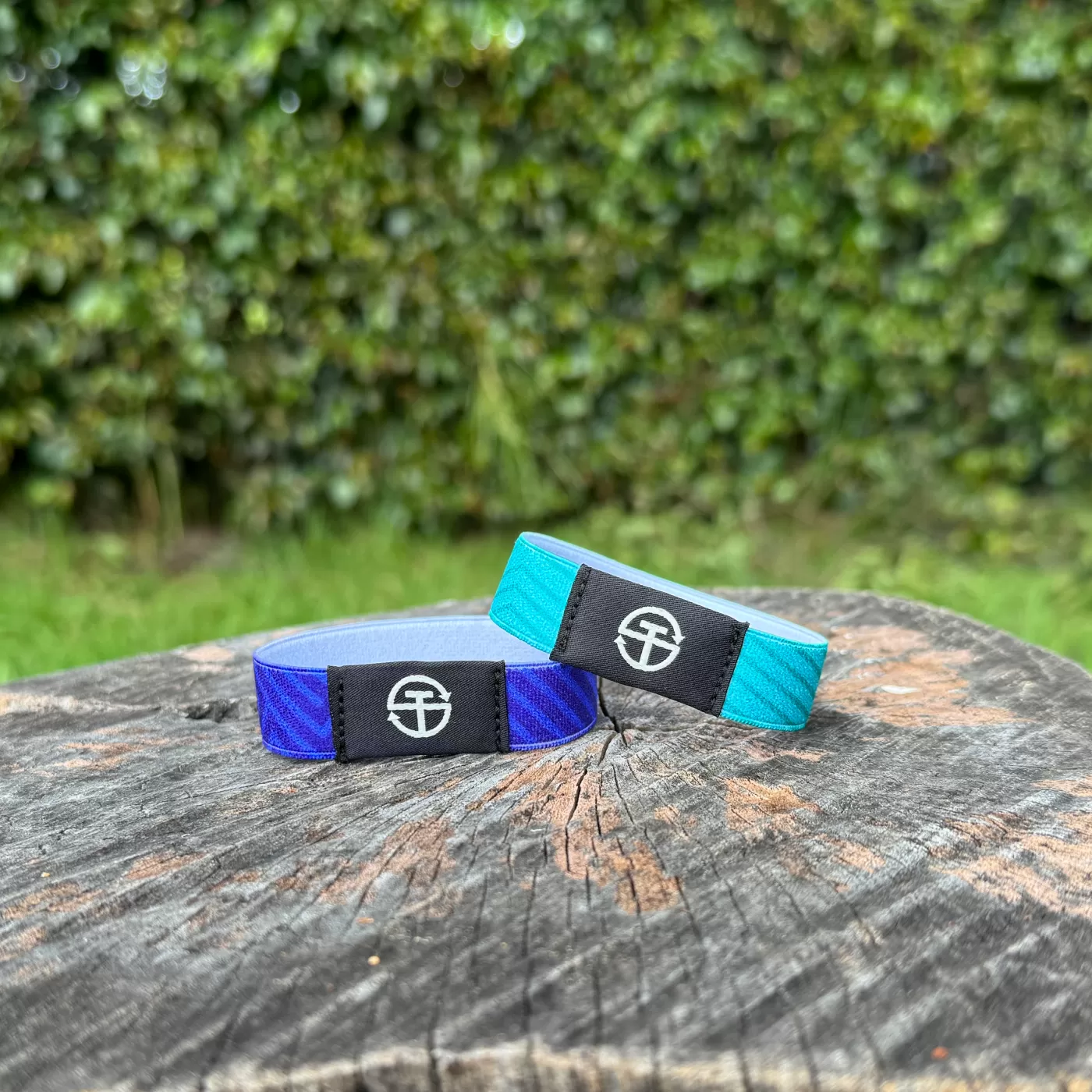 Image of a mobile phone displaying a motivational quote